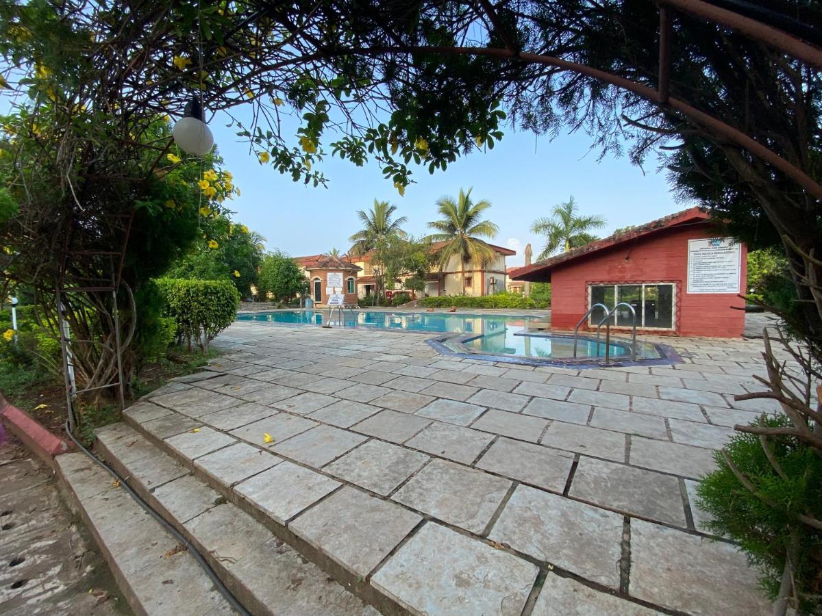 فاكا The Green Door Villa Close To Zalor Beach المظهر الخارجي الصورة